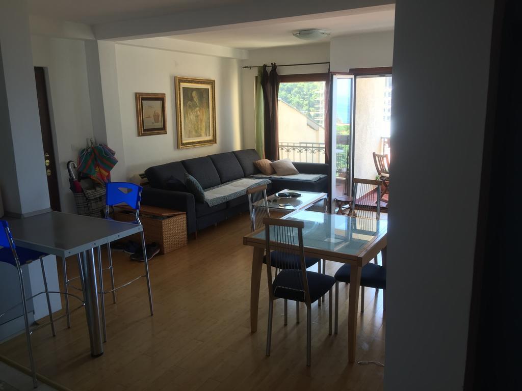 Regent Apartment Petrovac Oda fotoğraf